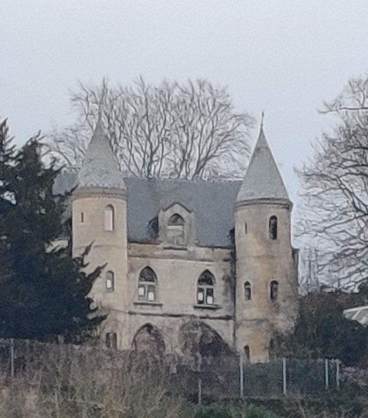 61- Le petit chateau (khardys)