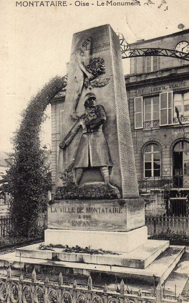 61 – Montataire – Monument aux morts.
