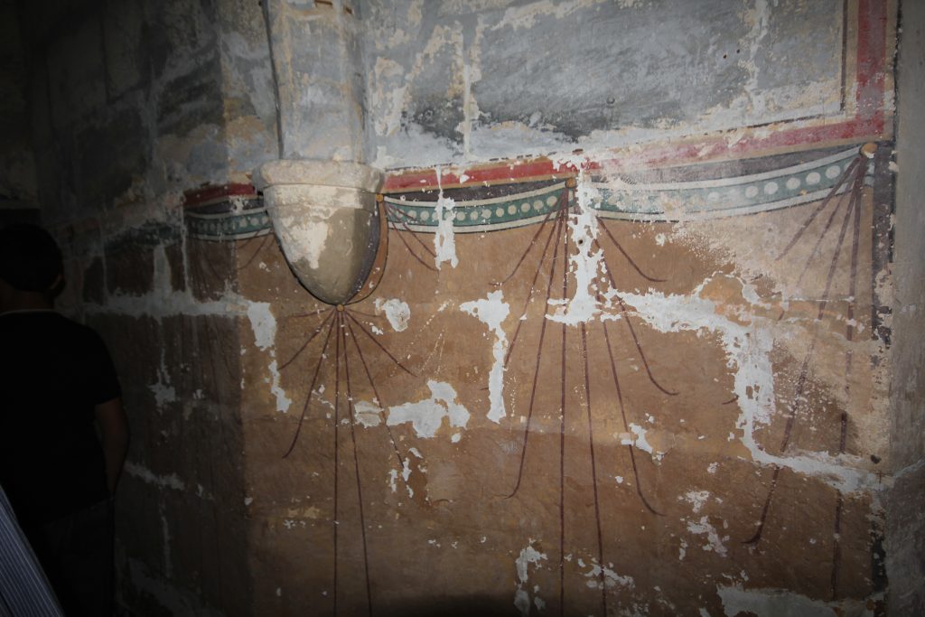 63 – Montataire – Chateau – Interieur – Salle de garde