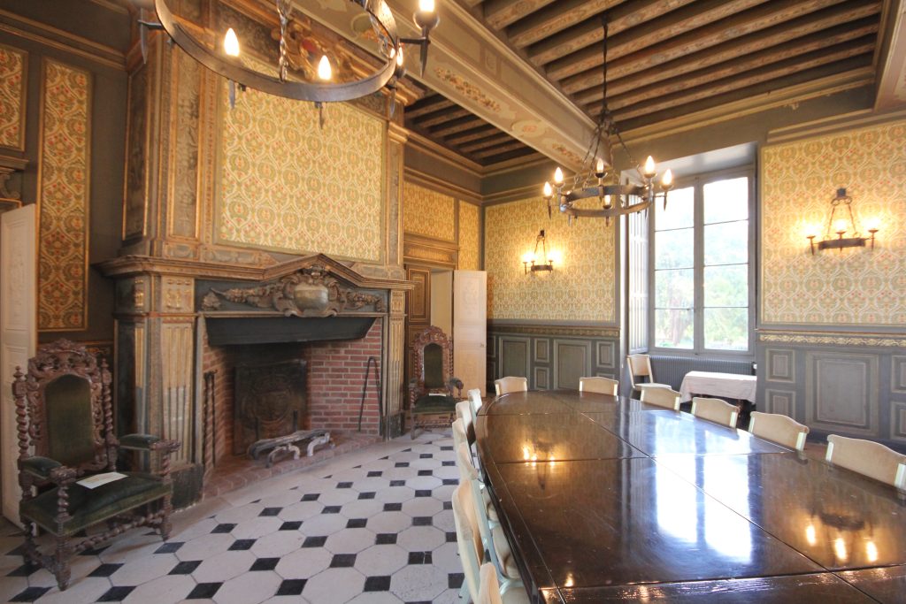91 – Montataire – Chateau – Interieur – Salle de reception