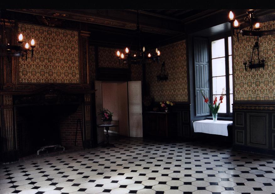 94 – Montataire – Chateau – Interieur – Salle de reception