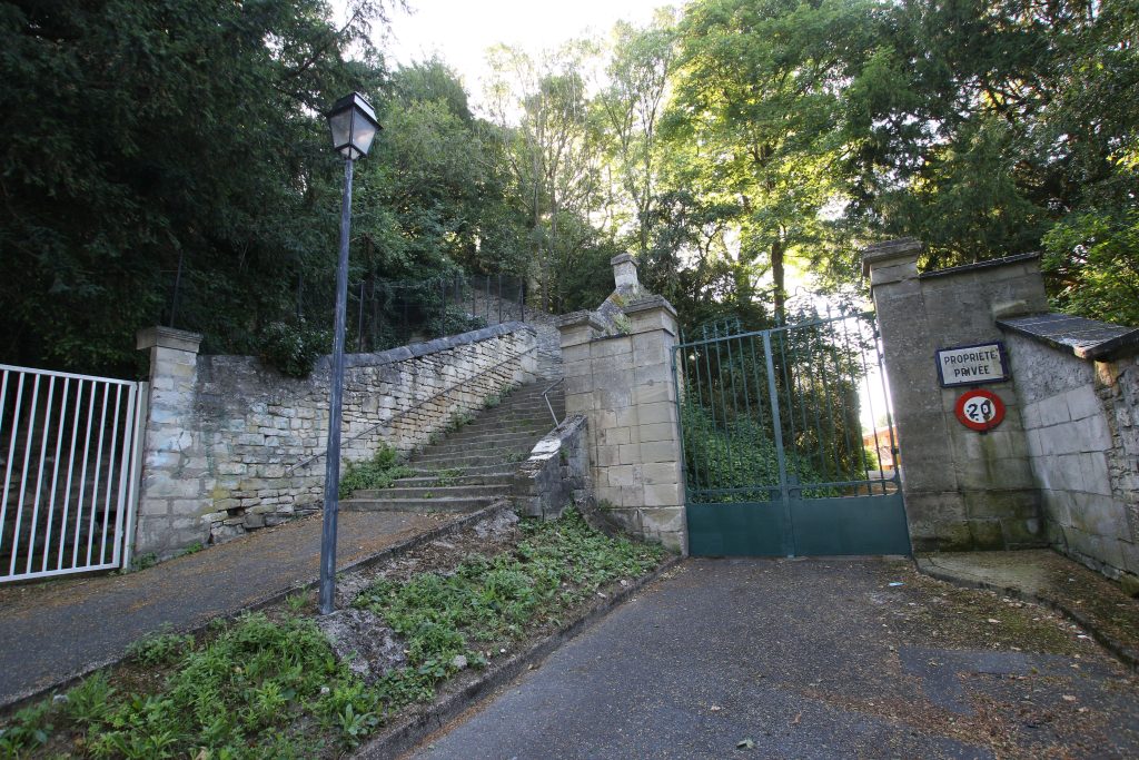 ARC ERMITE ESCALIER C7D_8118