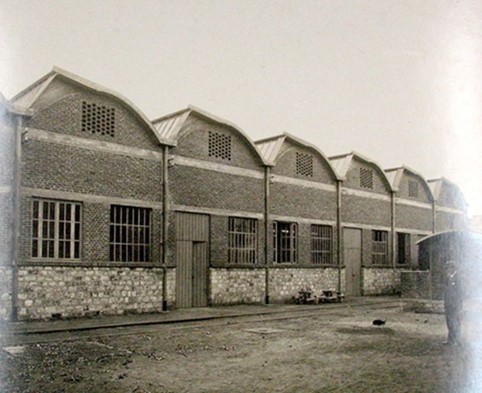 Agrandissement des ateliers par les architectes Perret debut 20eme