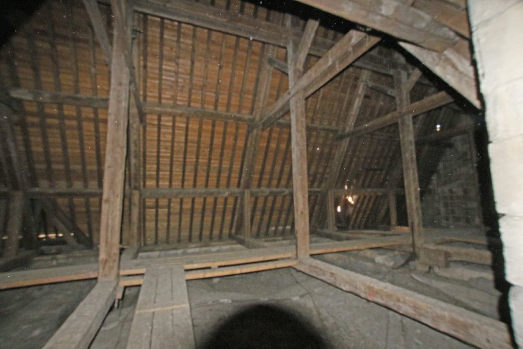 EGLISE INTERIEUR CLOCHER C7D_0972