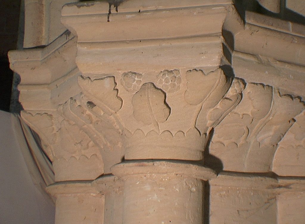 EGLISE INTERIEUR SCULPTURE IMGA0206