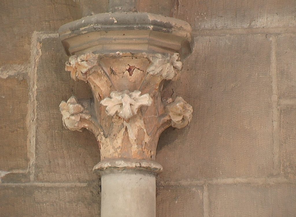 EGLISE INTERIEUR SCULPTURE IMGA0374