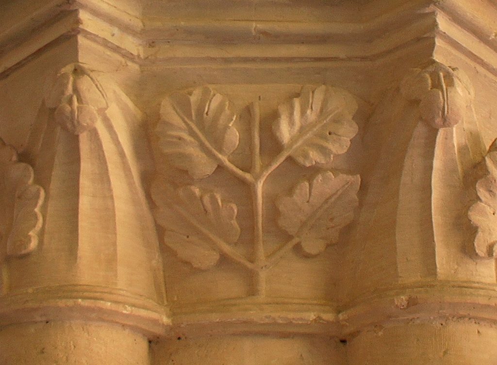 EGLISE INTERIEUR SCULPTURE IMGA0390