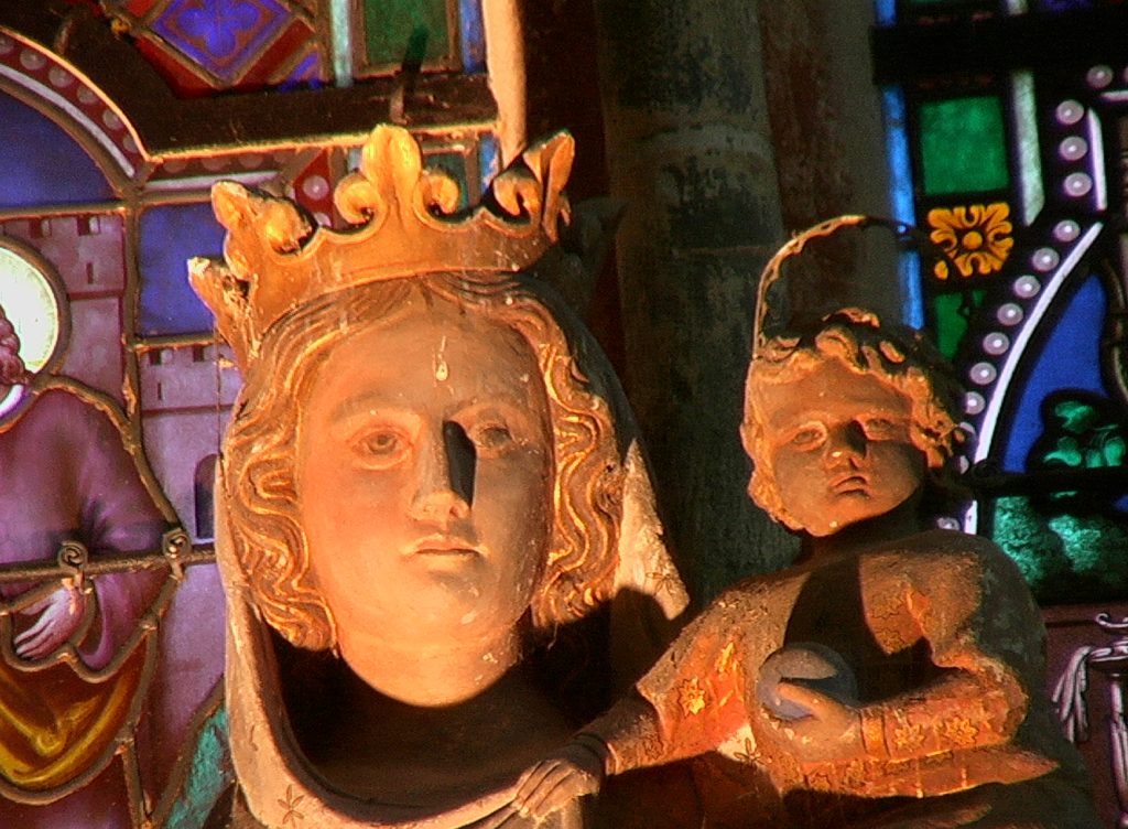 EGLISE INTERIEUR SCULPTURE IMGA0407