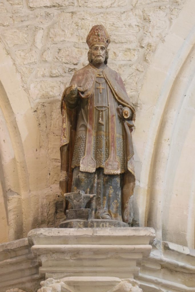 EGLISE INTERIEUR Statue C7D_0769