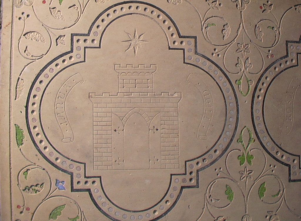 EGLISE INTERIEUR TAPIS IMGA0158