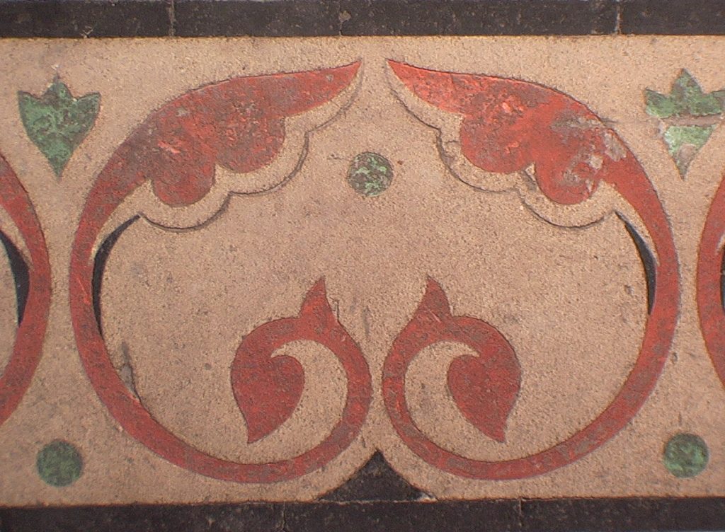 EGLISE INTERIEUR TAPIS IMGA0181