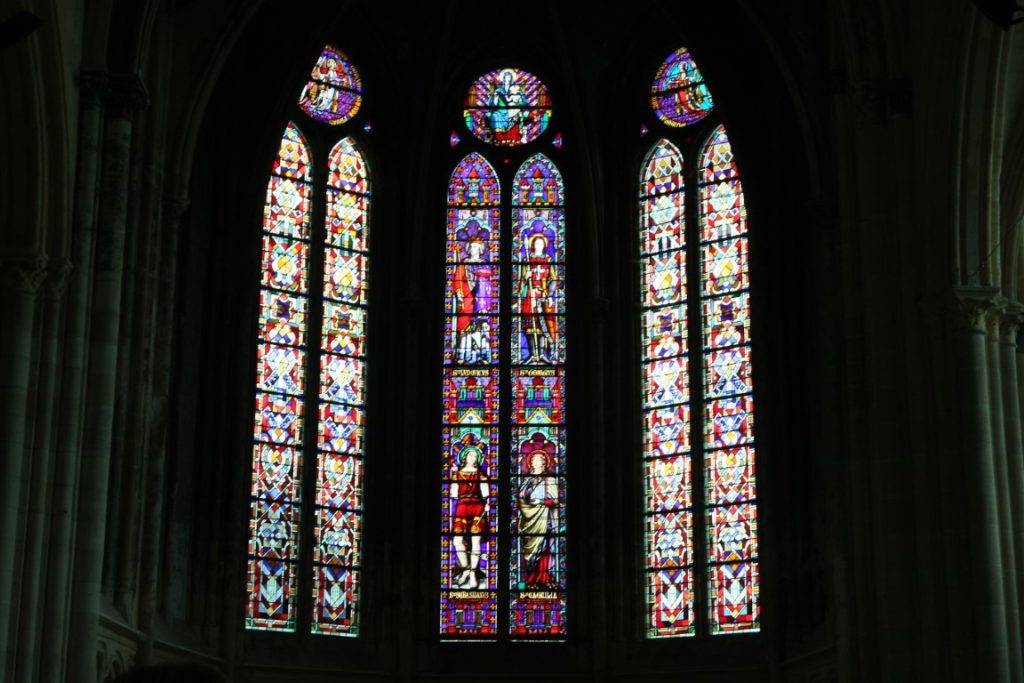 EGLISE INTERIEUR Vitraux C7D_0760