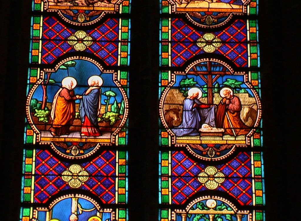 EGLISE INTERIEUR Vitraux IMGA0255