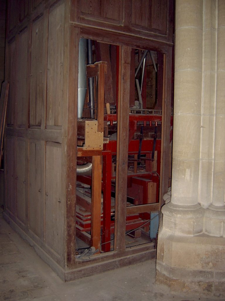 Eglise Orgue SV400956
