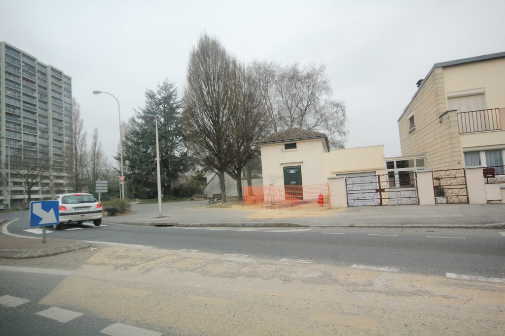 Moquet (Cote Impairs) IMG_0931