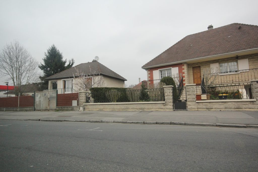 Moquet (Cote Impairs) IMG_0954