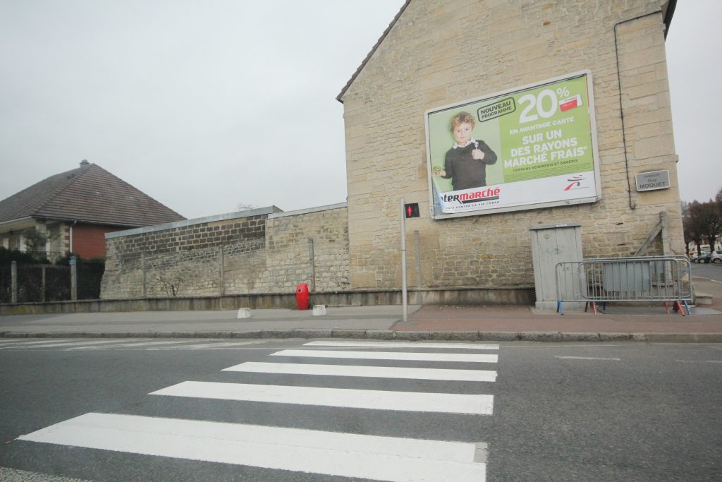 Moquet (Cote Impairs) IMG_0956