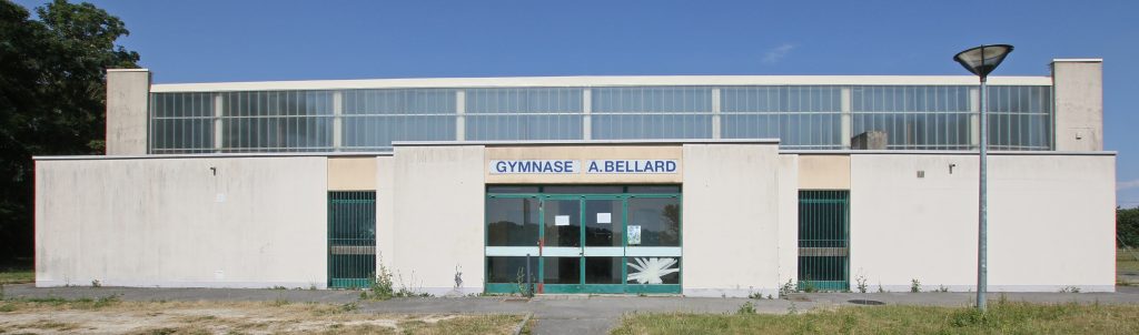 Page 22-07 GYMNASE BELLARD C7D_8253 LIVRE