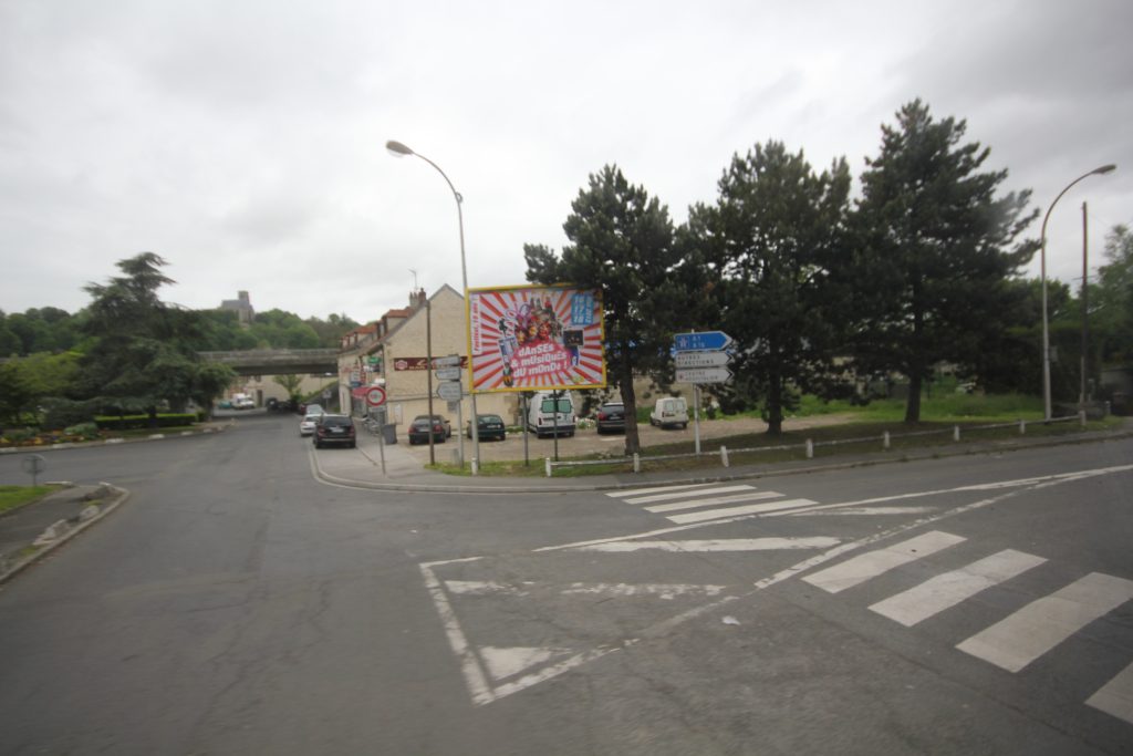 ROND-POINT FORGES IMG_6733