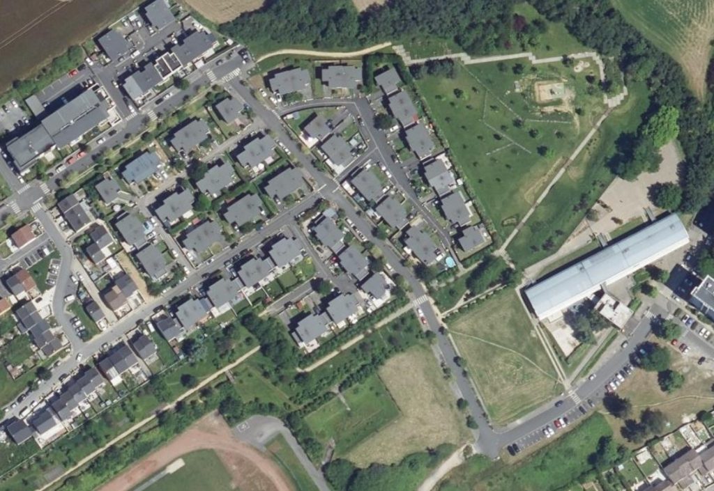 00b – rue de la révolution française