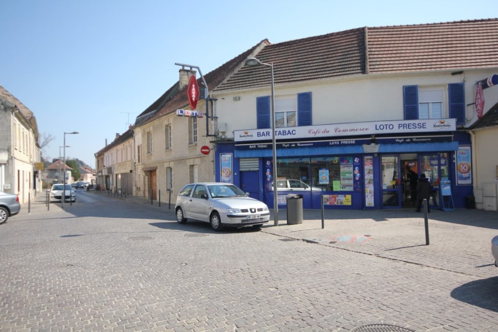 18 Rue de la République -L- Café du Commerce