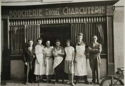 20 Rue de la République -B- 1957-58 -Boucherie Morel