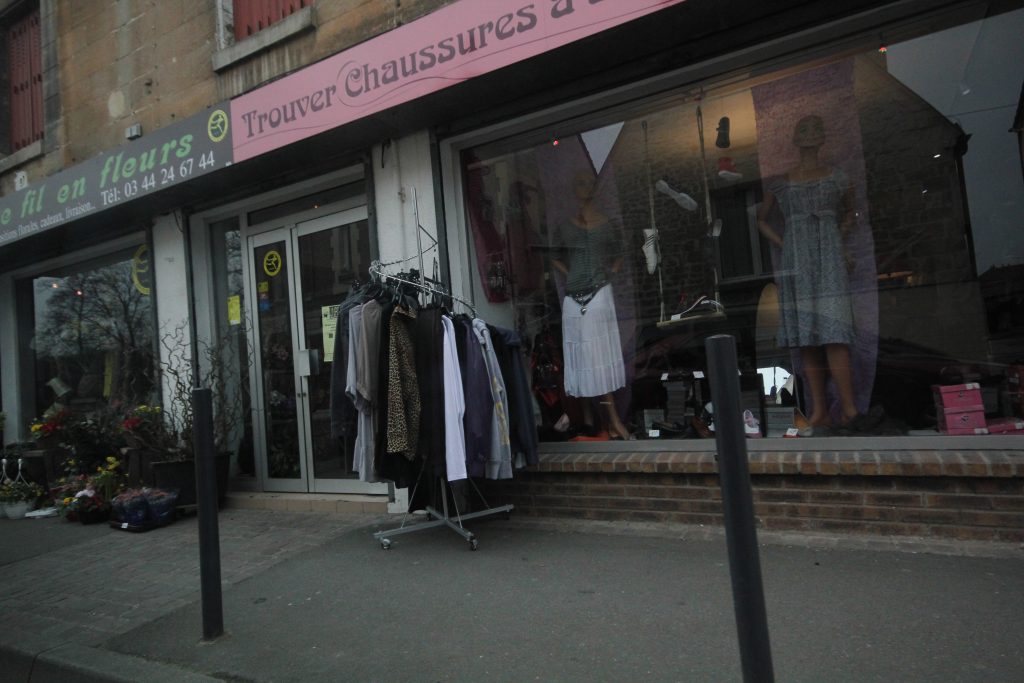 28 Rue de la République -F- 2011 - Fil en Fleur - Chaussures