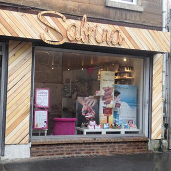 28 bis Rue de la République -D- Institut de beaute Sabrina