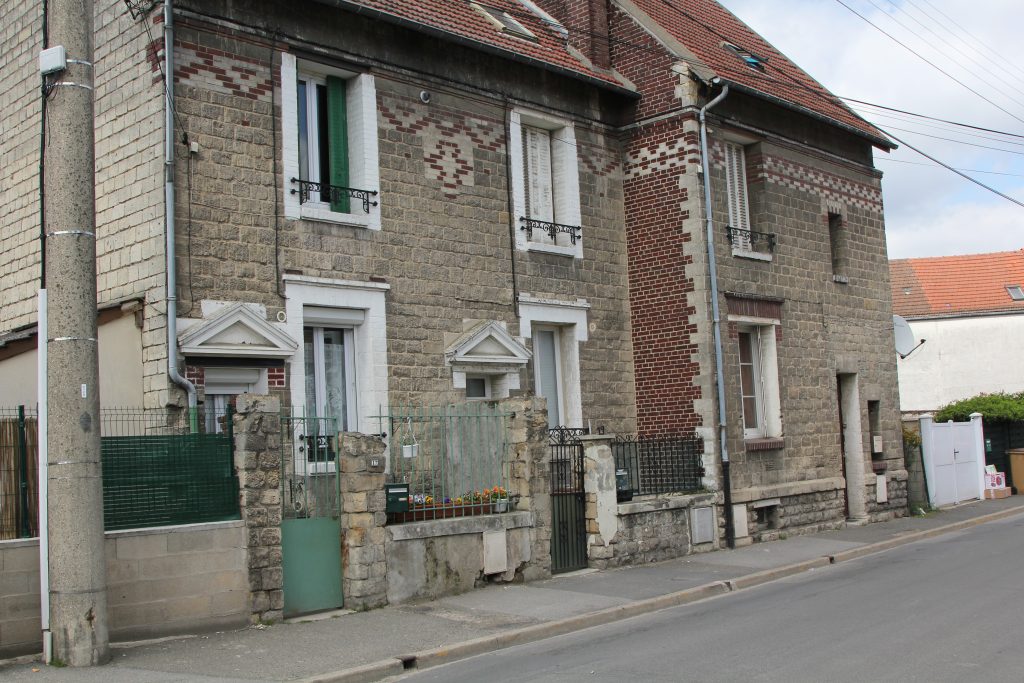BLANC (face ecole J Curie) IMG_0651