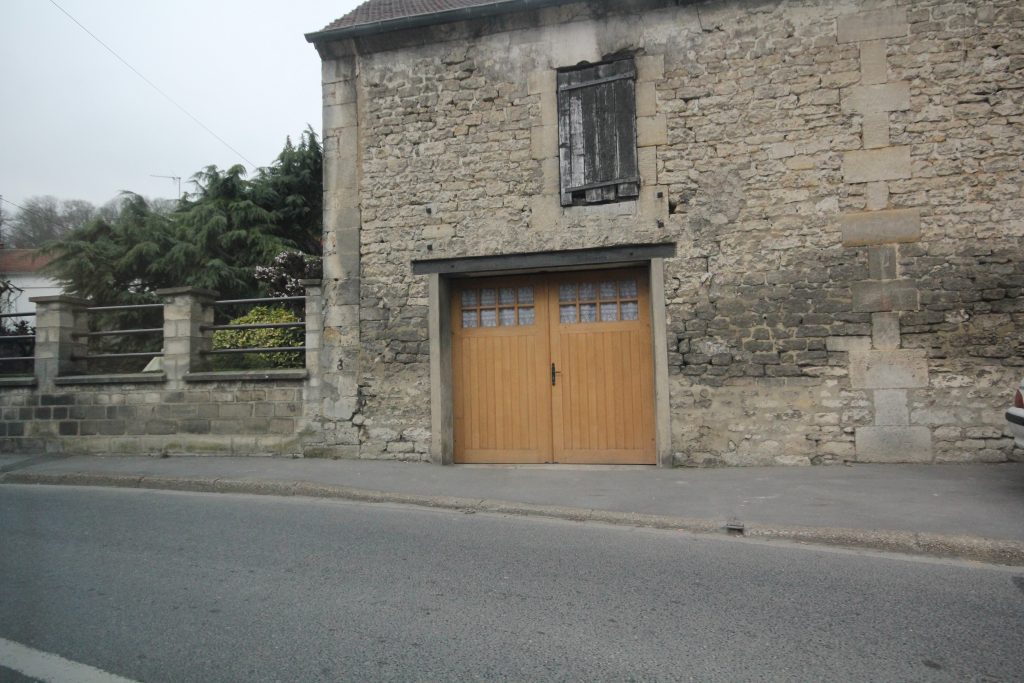GOURNAY (Rue) IMG_0684