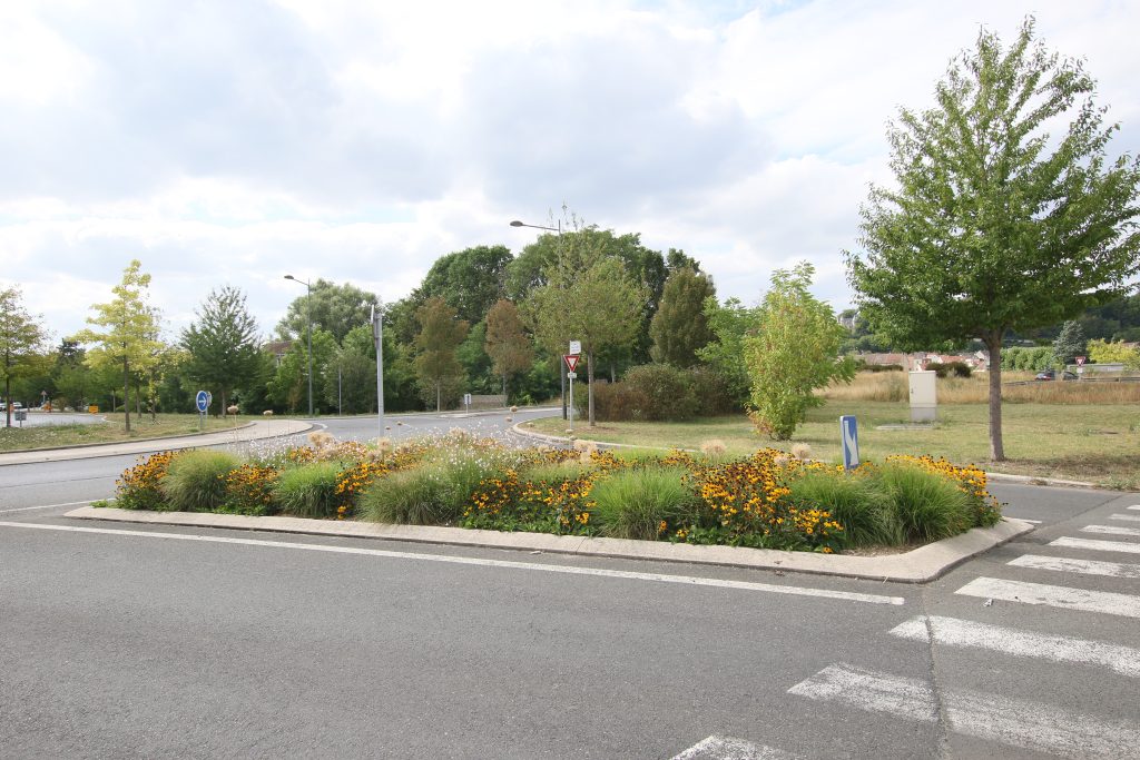 Irène et Frédéric Joliot Curie ROND-POINT C7D_8952