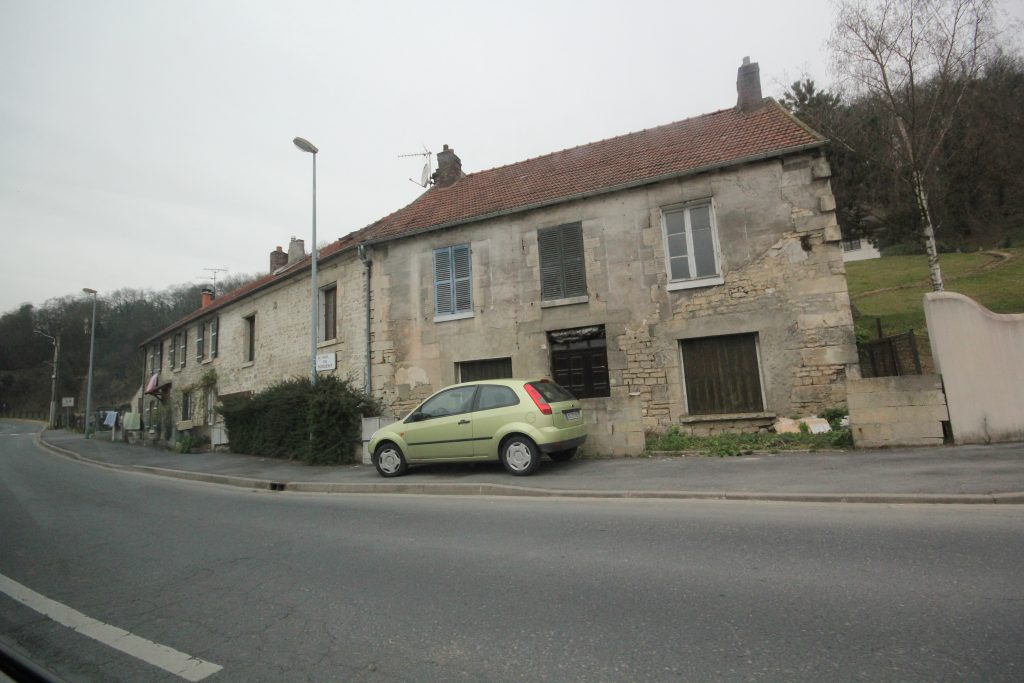 NOGENT (RUE) coté IMPAIR IMG_0545