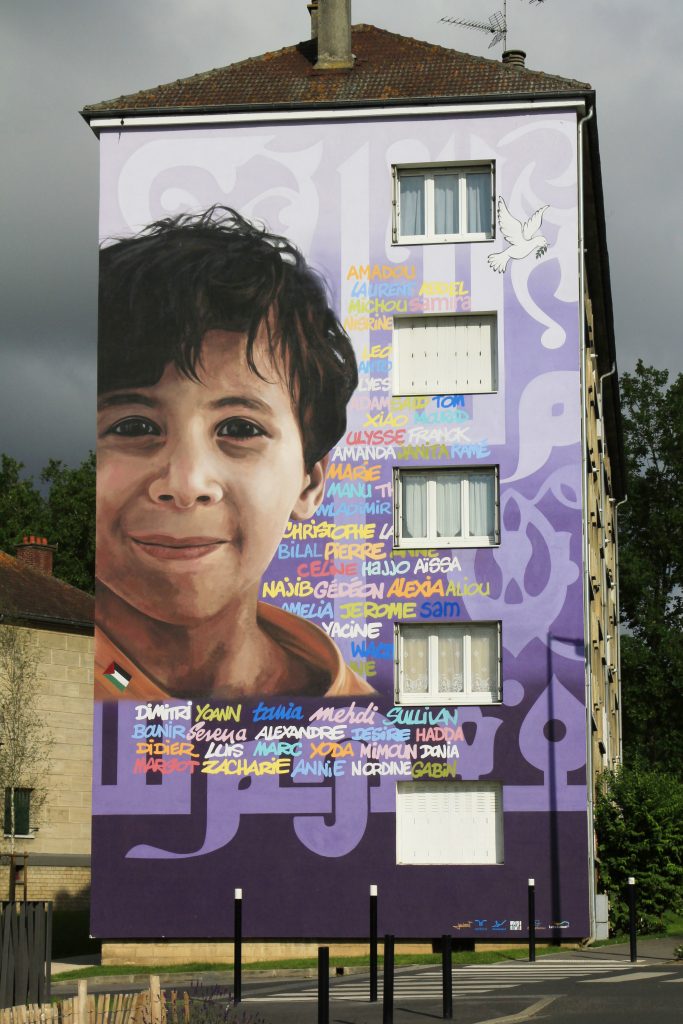 Page 25-03 FABIEN FRESQUE _MG_0341 LIVRE