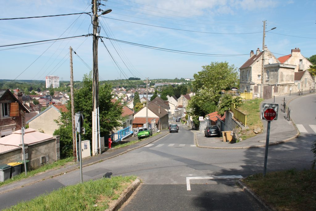 rue de l&rsquo;eglise 2026 bis comparer avec 23